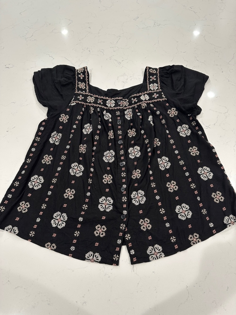 torrid Black Floral Embroidered Puff Sleeve Blouse